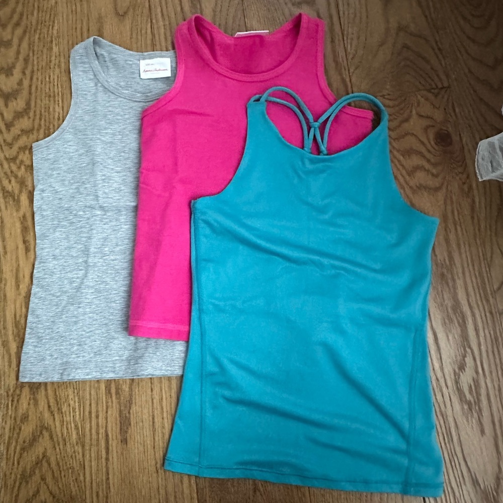 Girls tops